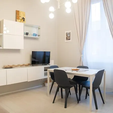 Porta Romana - Leobrothers - Muratori 50 Lägenhet *