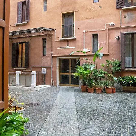 Porta Romana - Leobrothers - Muratori 50 Apartament